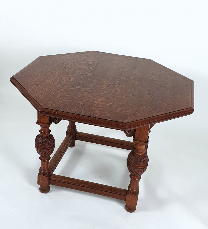 19th C. English Arts & Crafts Oak Centre Table