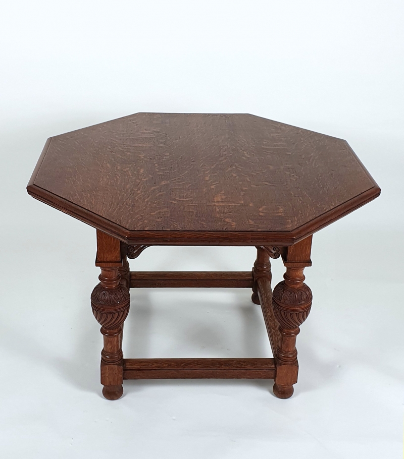 19th C. English Arts & Crafts Oak Centre Table