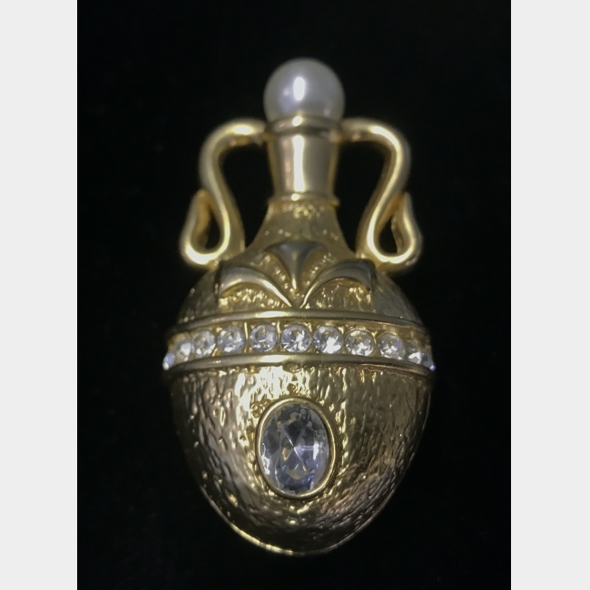 Urn Brooch