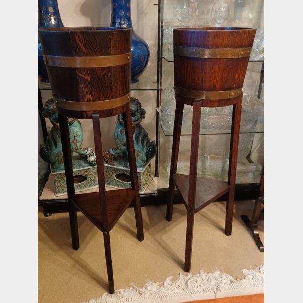 Pair of plant stands