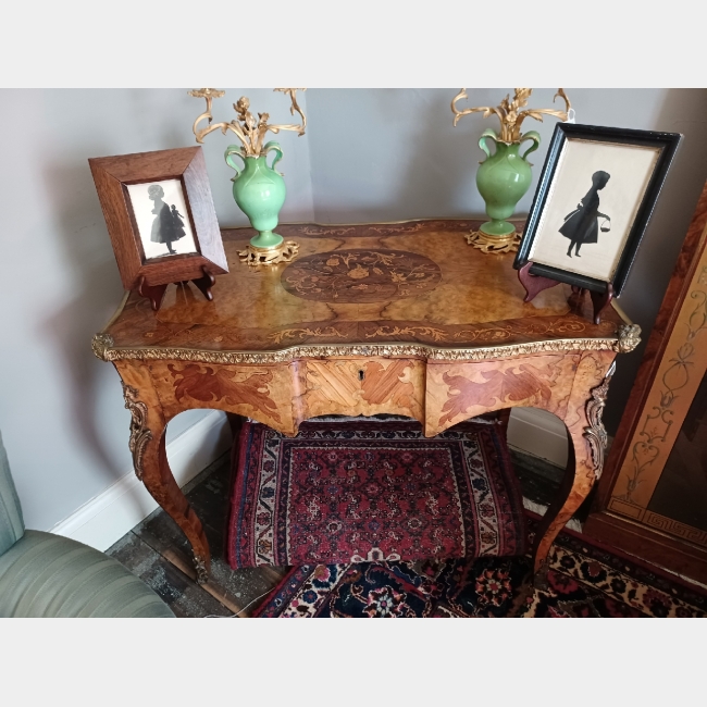 19th Cent. French Marquetry Inlaid Table