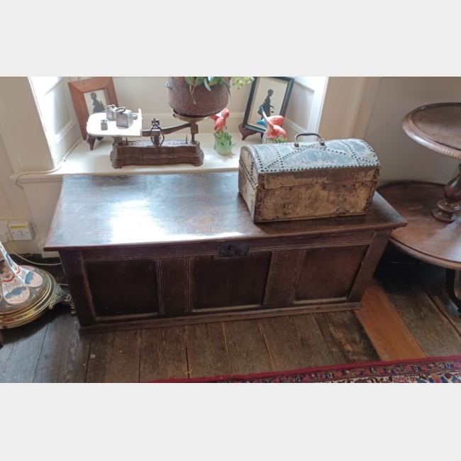 Large 17/18th Century Coffer