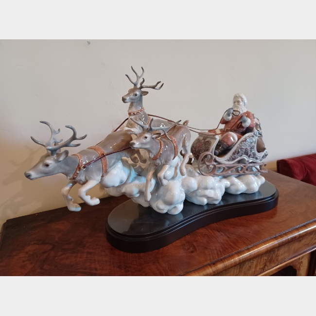 Lladro Ltd Edition Santa's Midnight Ride