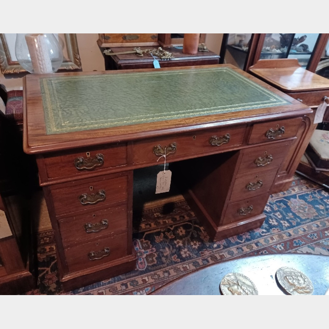 Victorian Pedestal Desk