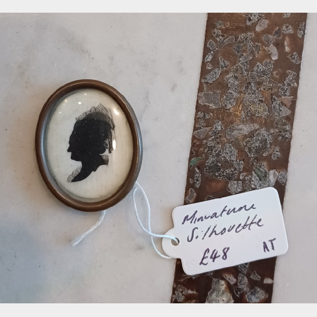 Miniature Silhouette