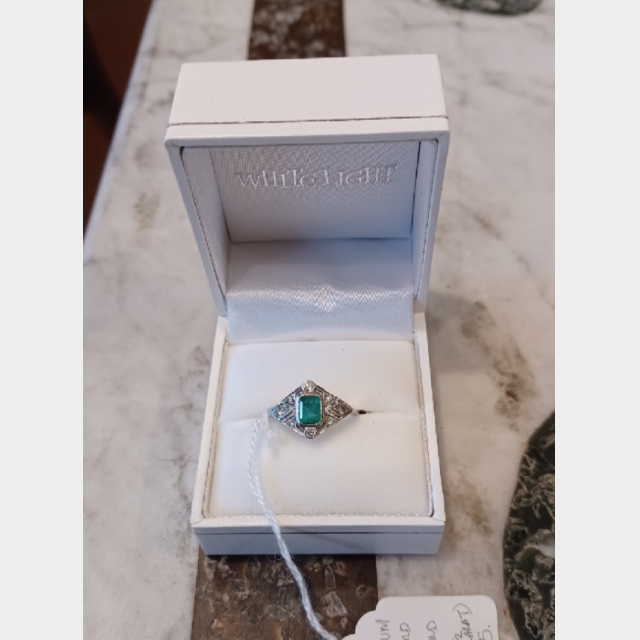 Platinum Emerald & Diamond Ring